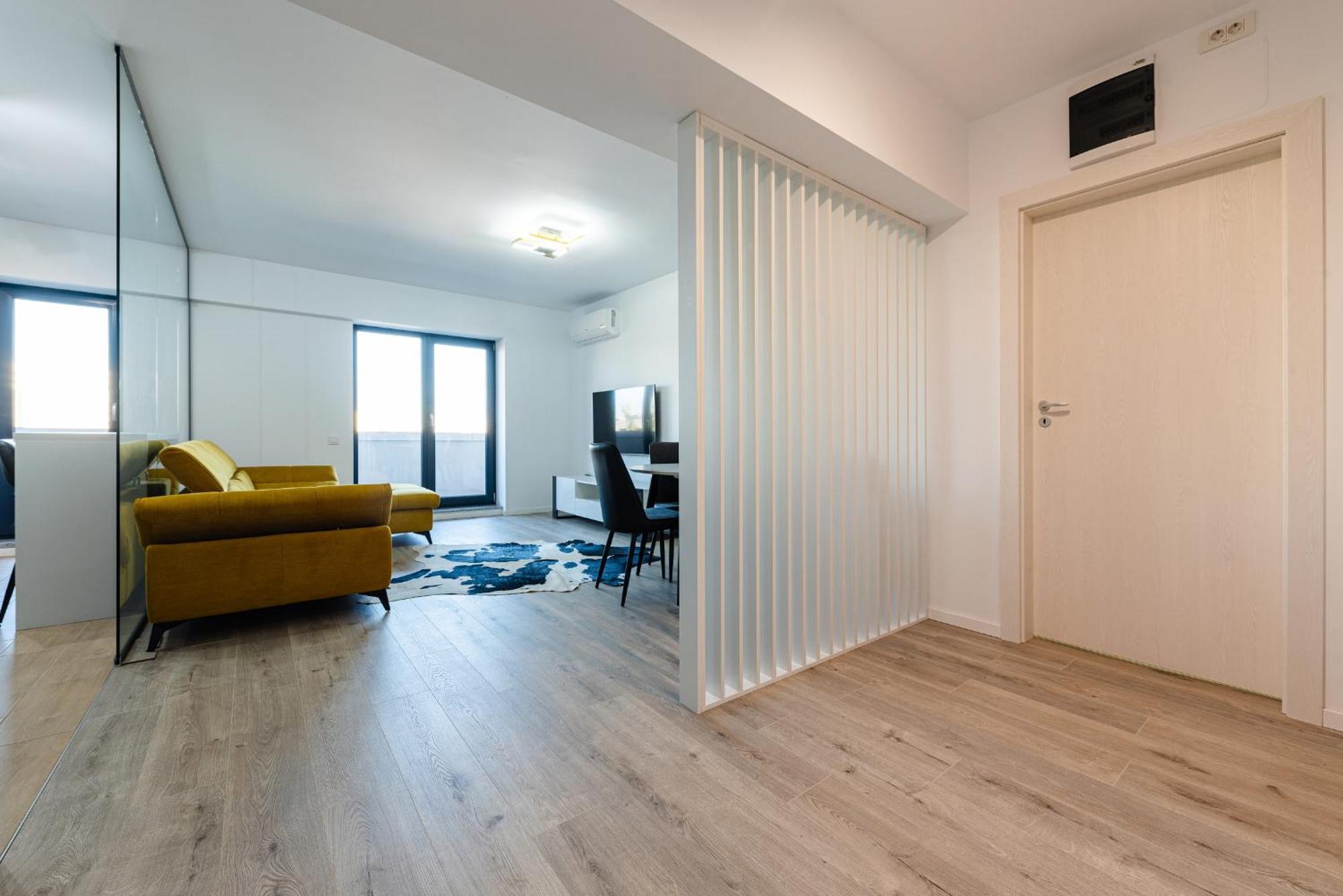Vanda - Park-View Apartment With Private Balcony Бухарест Екстер'єр фото