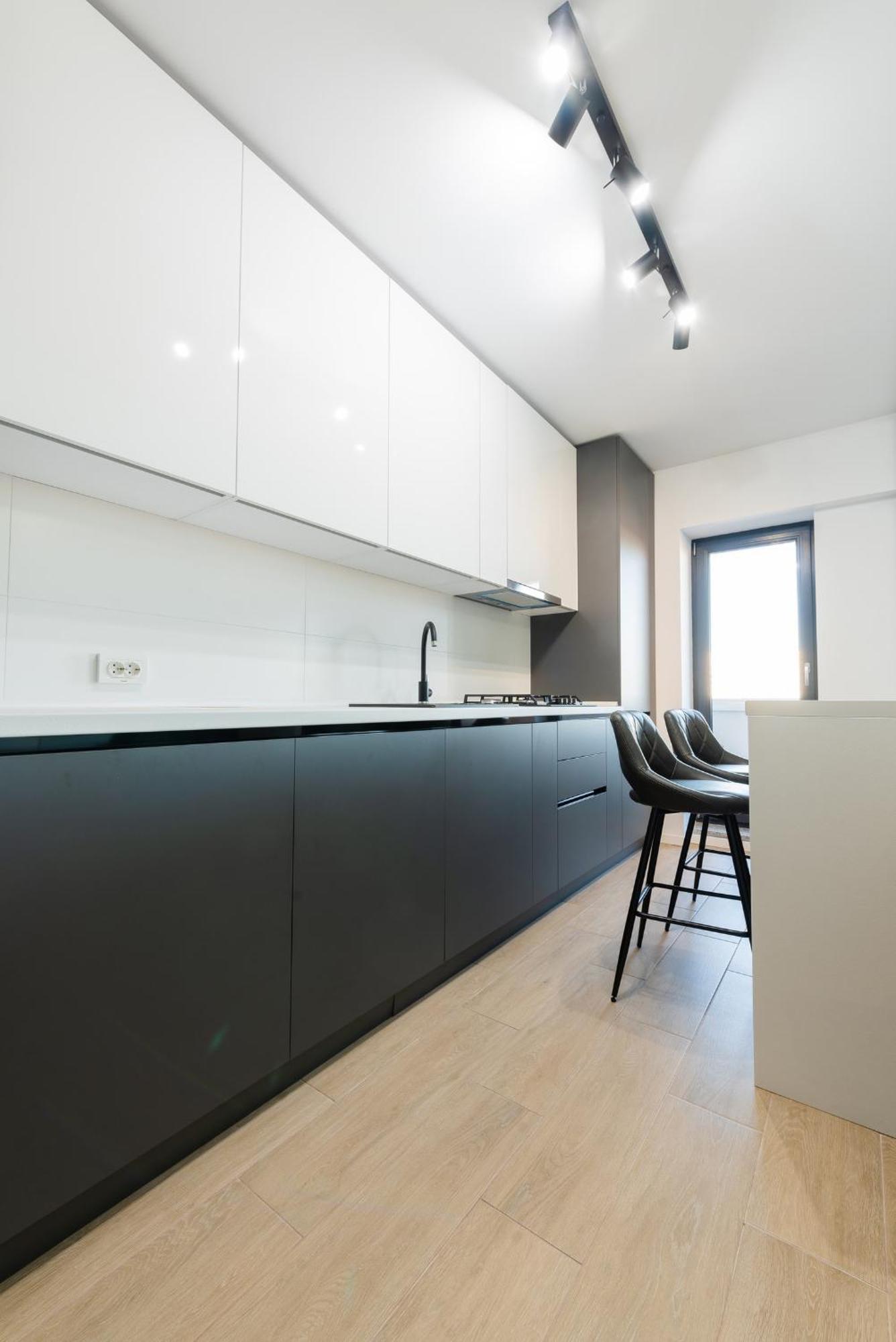 Vanda - Park-View Apartment With Private Balcony Бухарест Екстер'єр фото